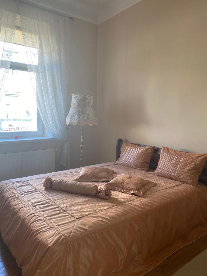 Cozy Apartment Lviv Eksteriør bilde