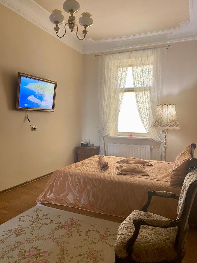 Cozy Apartment Lviv Eksteriør bilde